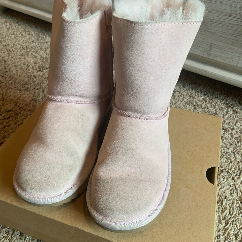 UGG kids Bailey Bow II pink size 1